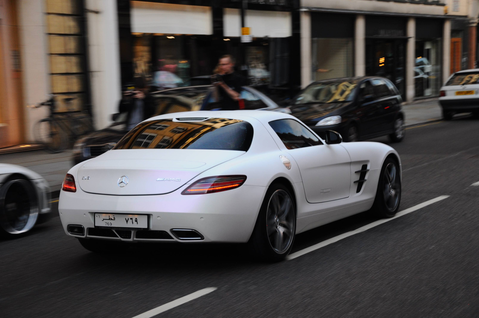 Mercedes SLS