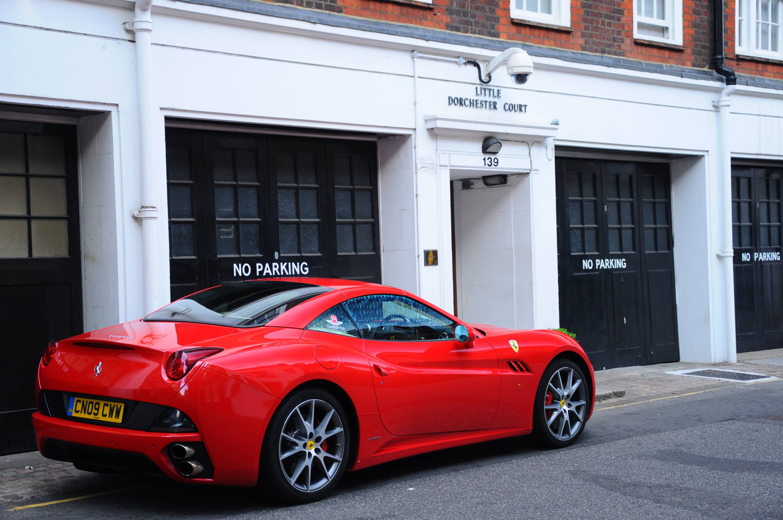 Ferrari California