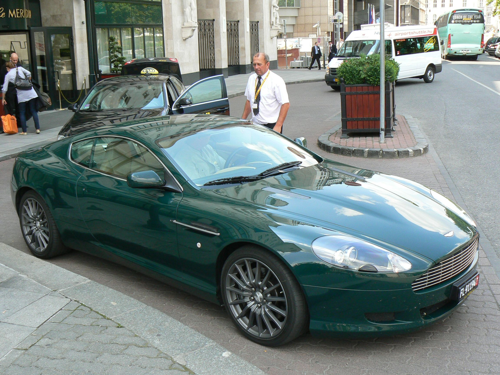 Aston Martin DB9 028