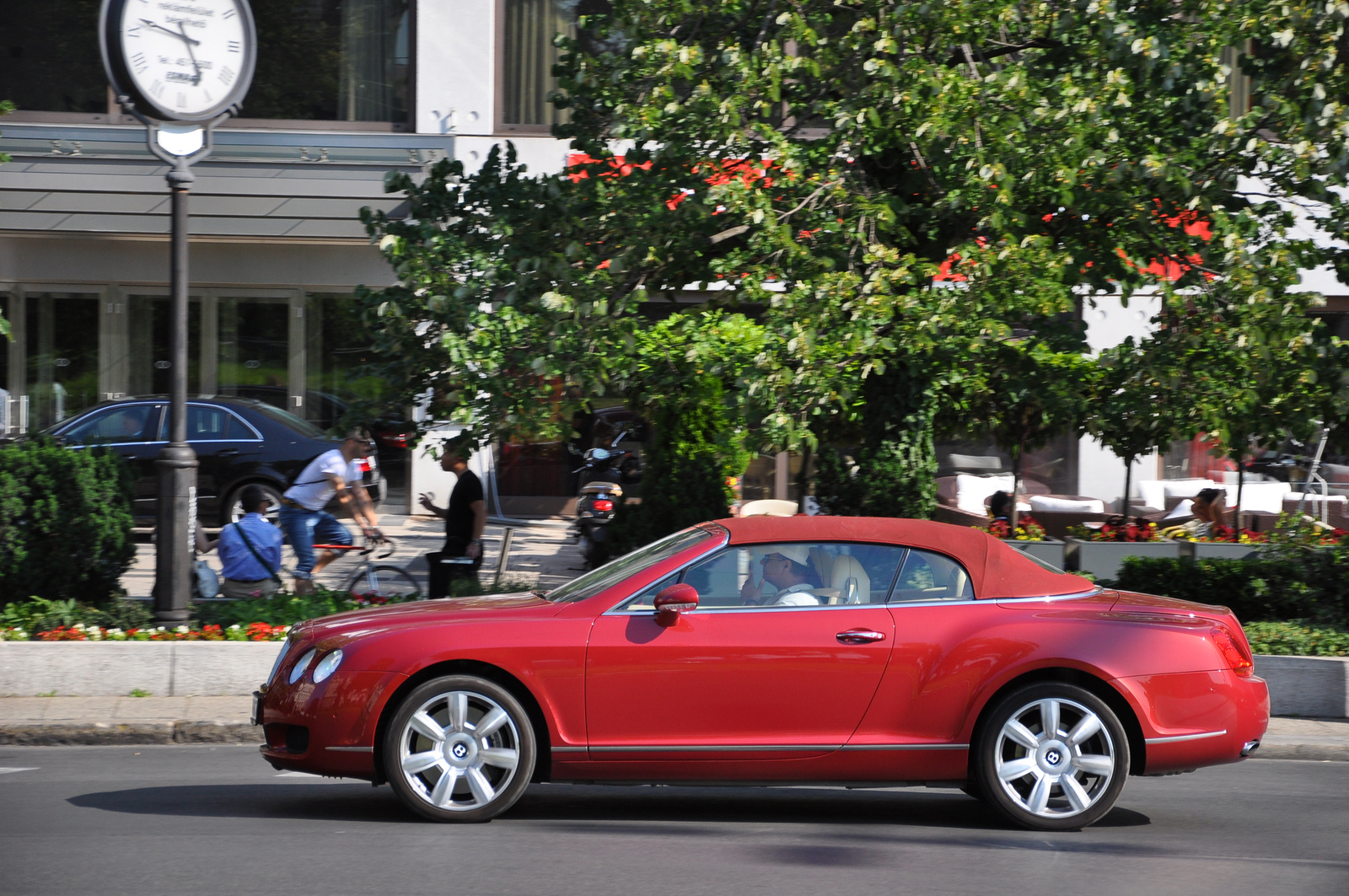 Bentley Continental GTC 059