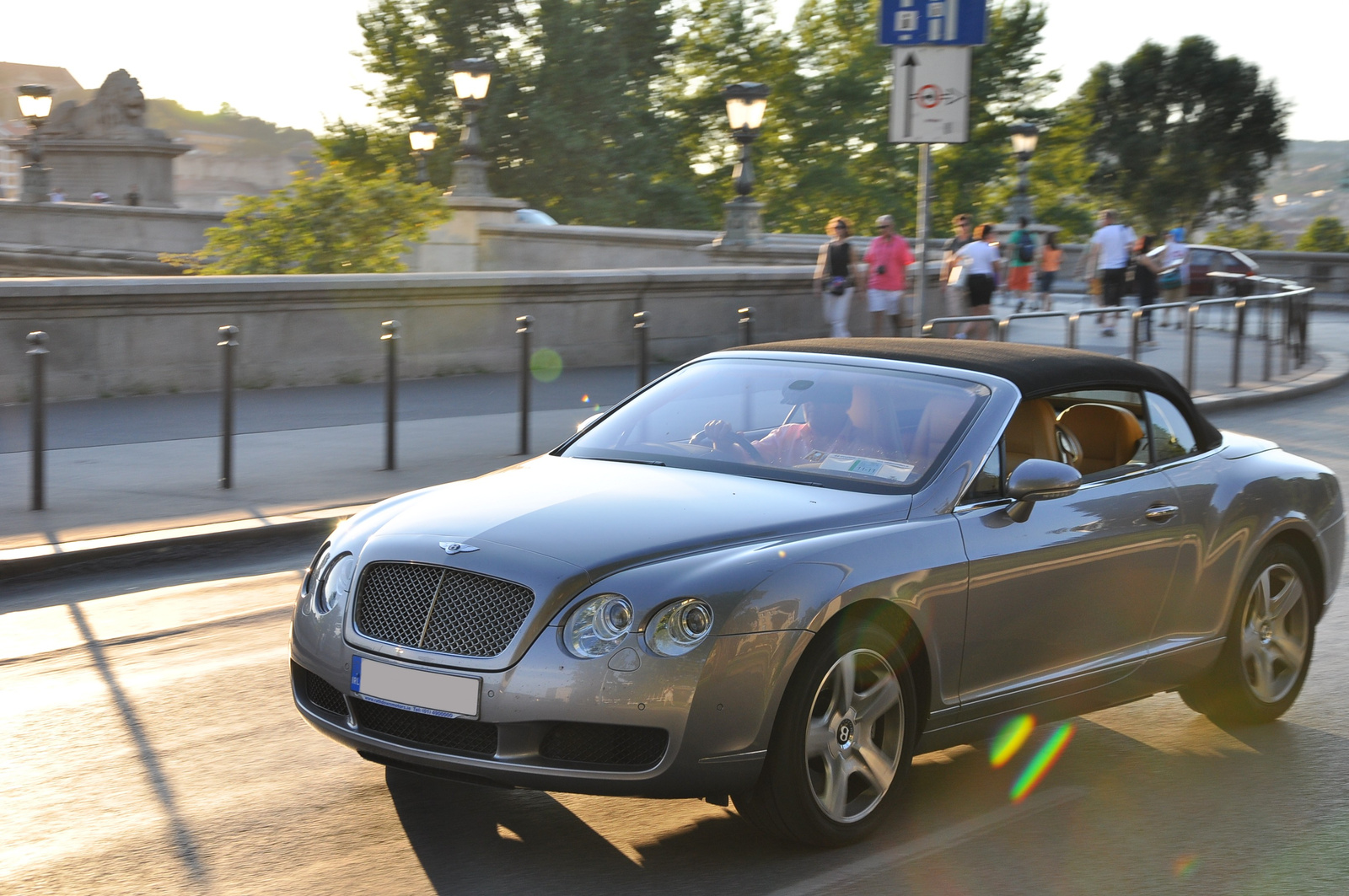 Bentley Continental GTC 062