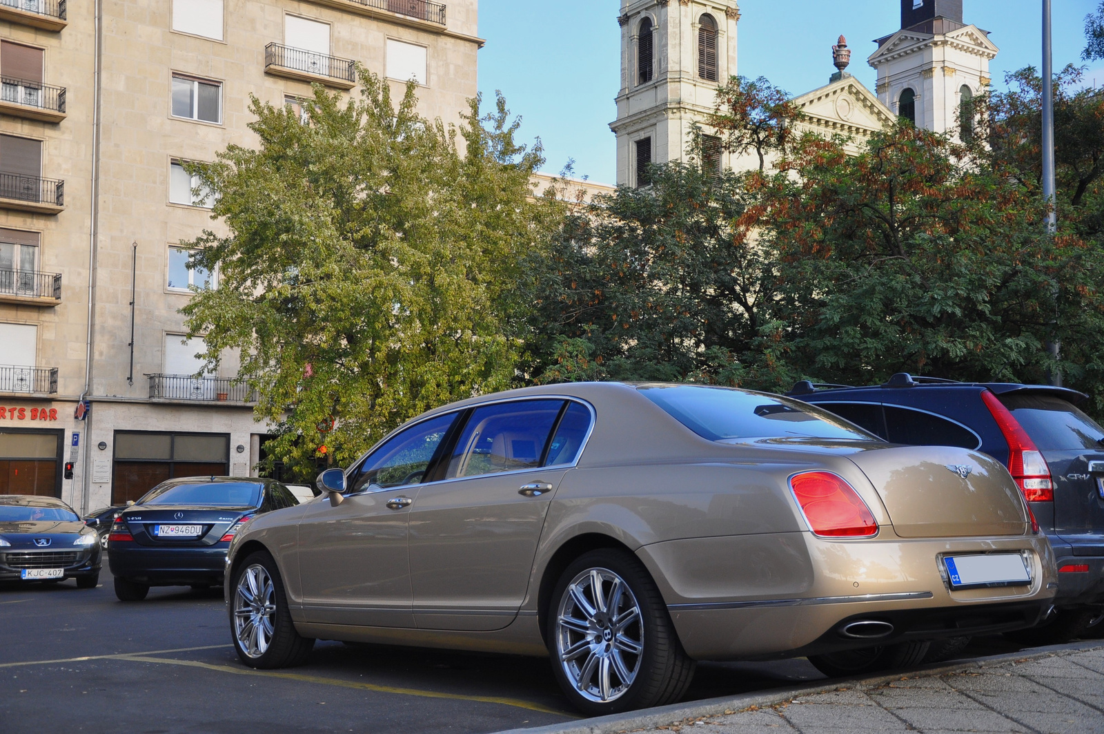 Bentley Continental Flying Spur 080