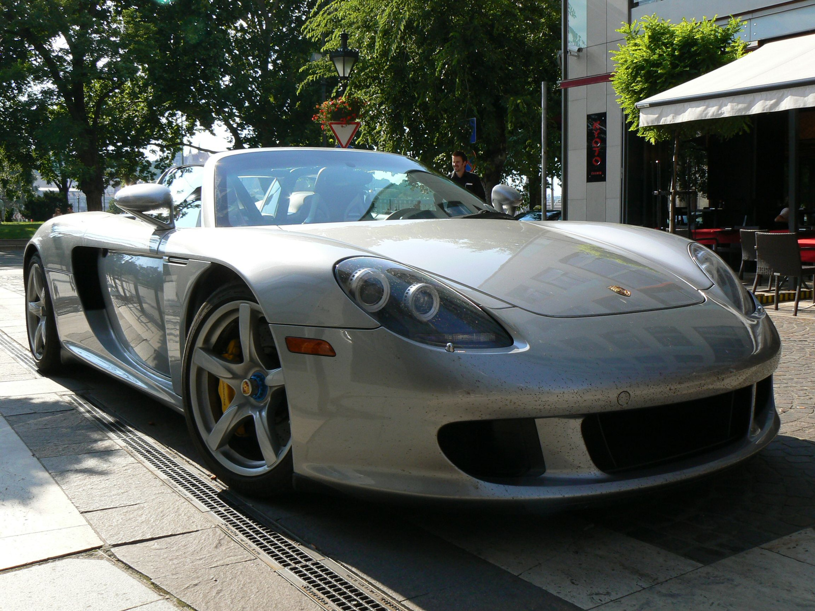 Porsche Carrera GT 012