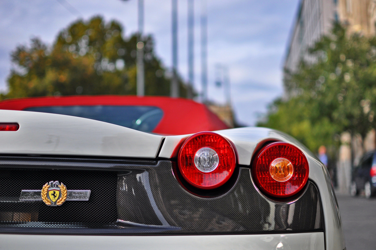 Ferrari Scuderia Spider 16M 038