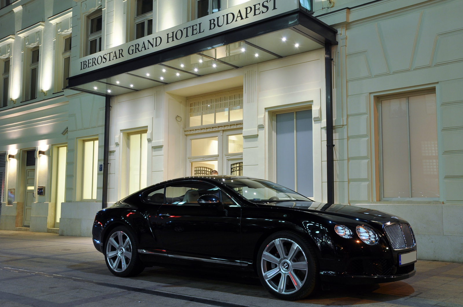 Bentley Continental GT 2012 006