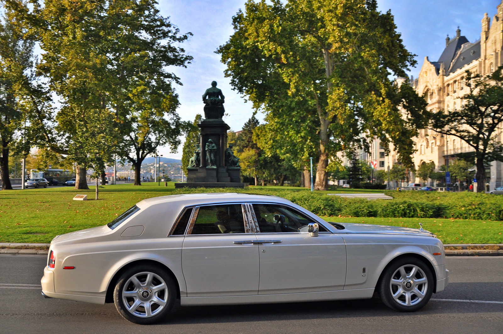 Rolls-Royce Phantom 120