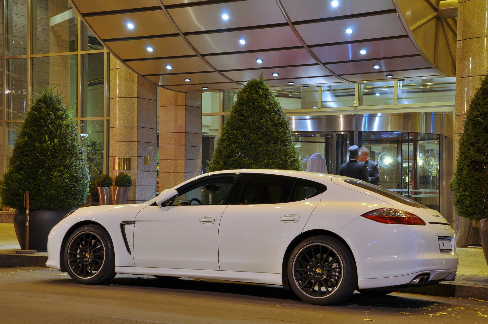 Porsche Panamera 141