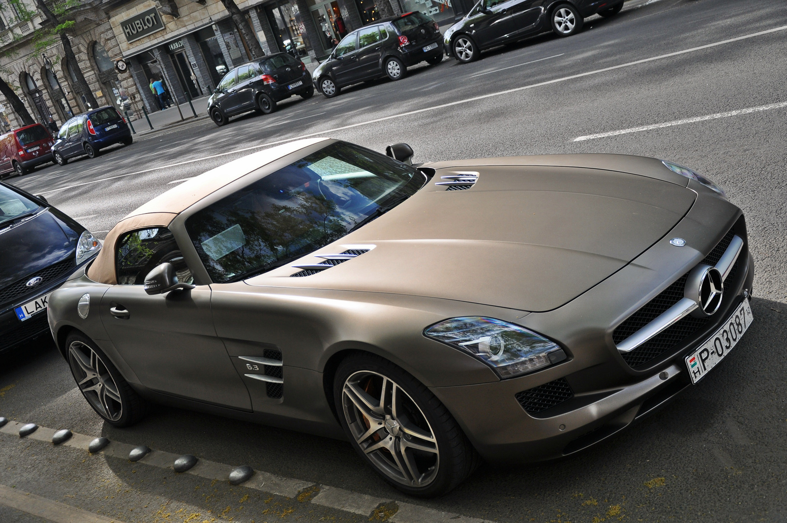 Mercedes SLS AMG Roadster 001