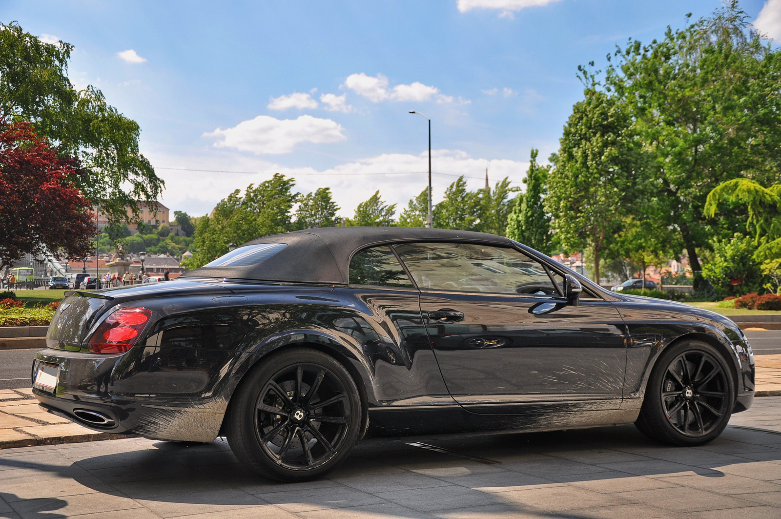 Bentley Continental Supersports Convertible 002