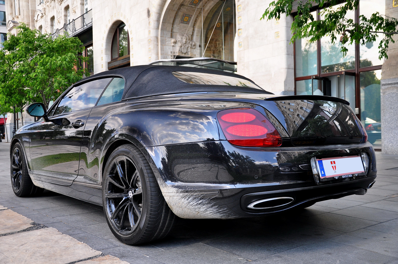 Bentley Continental Supersports Convertible 010