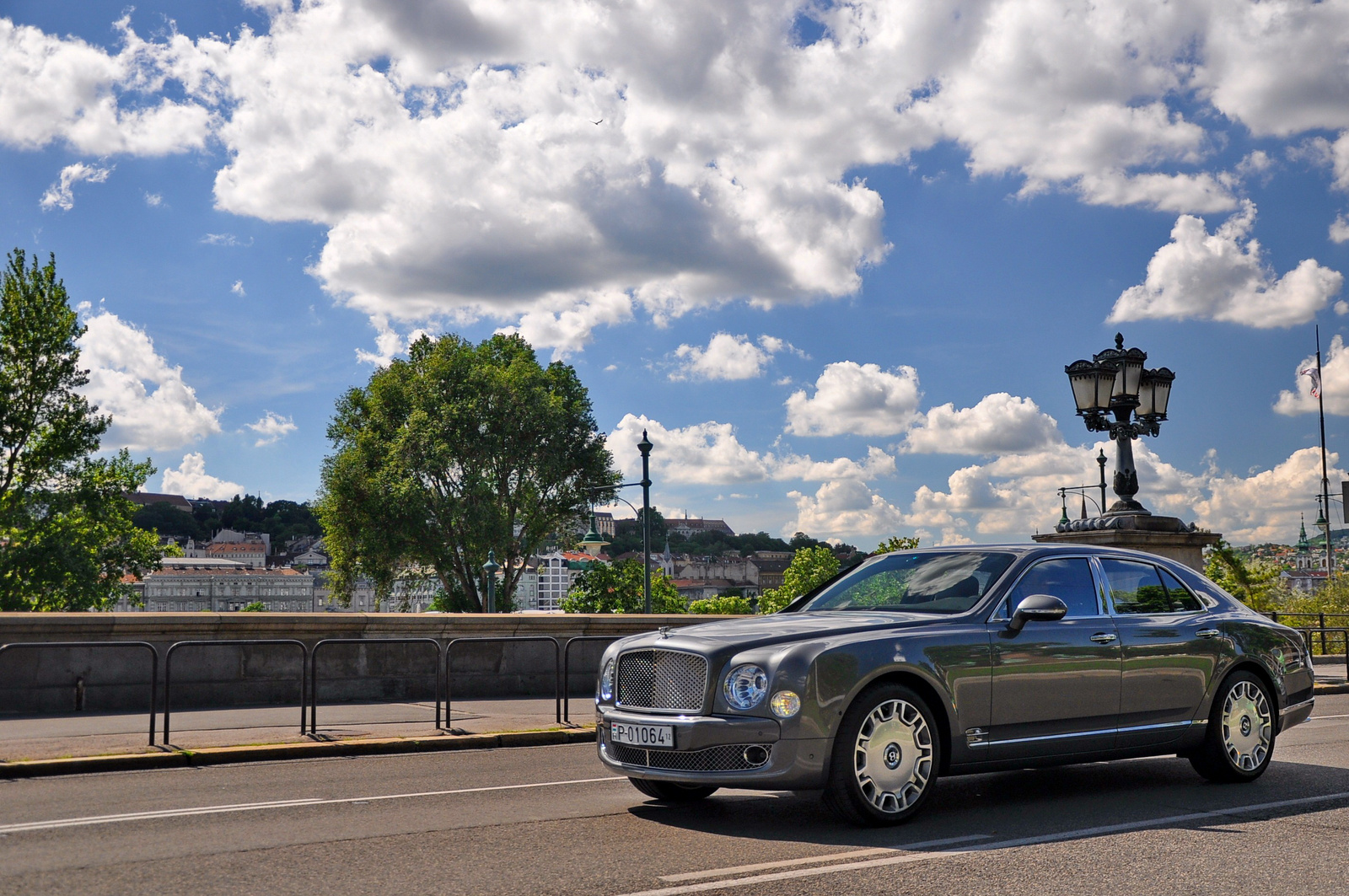 Bentley Mulsanne 003