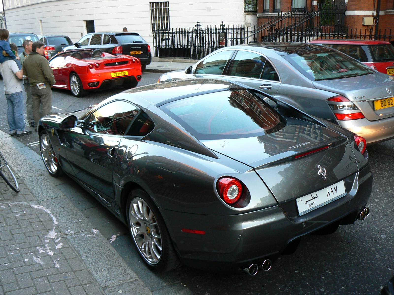 (1) Ferrari 599 GTB & F430 Spider