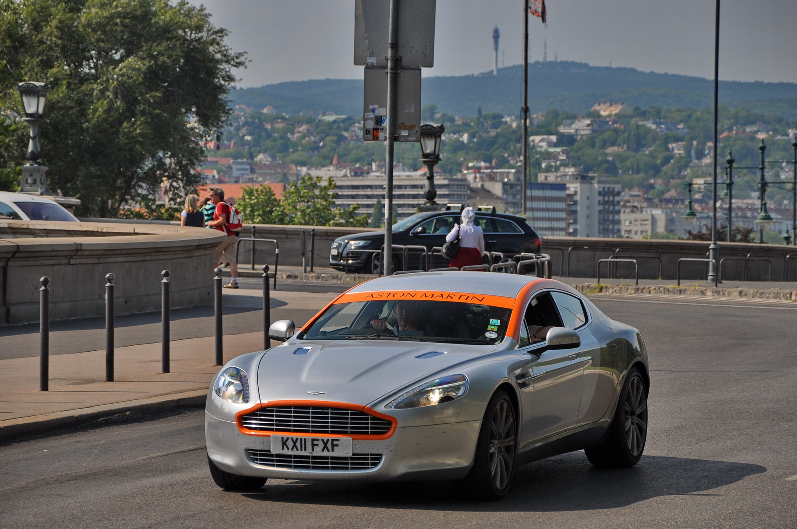 Aston Martin Rapide 001