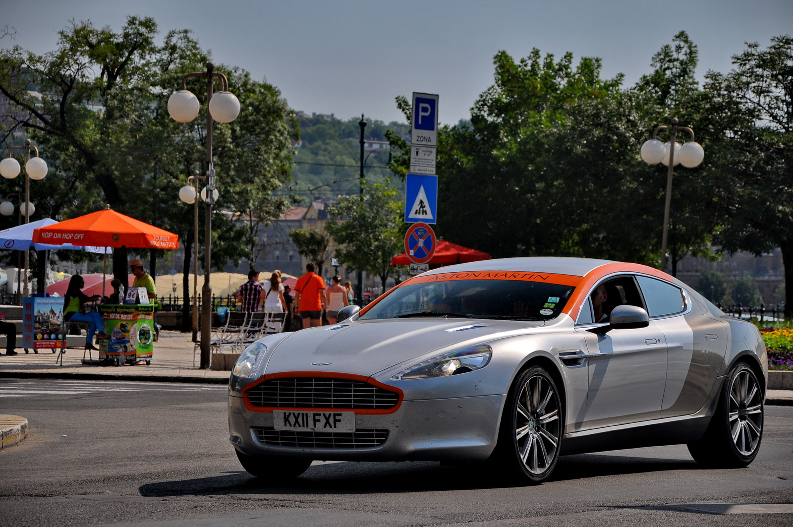 Aston Martin Rapide 004