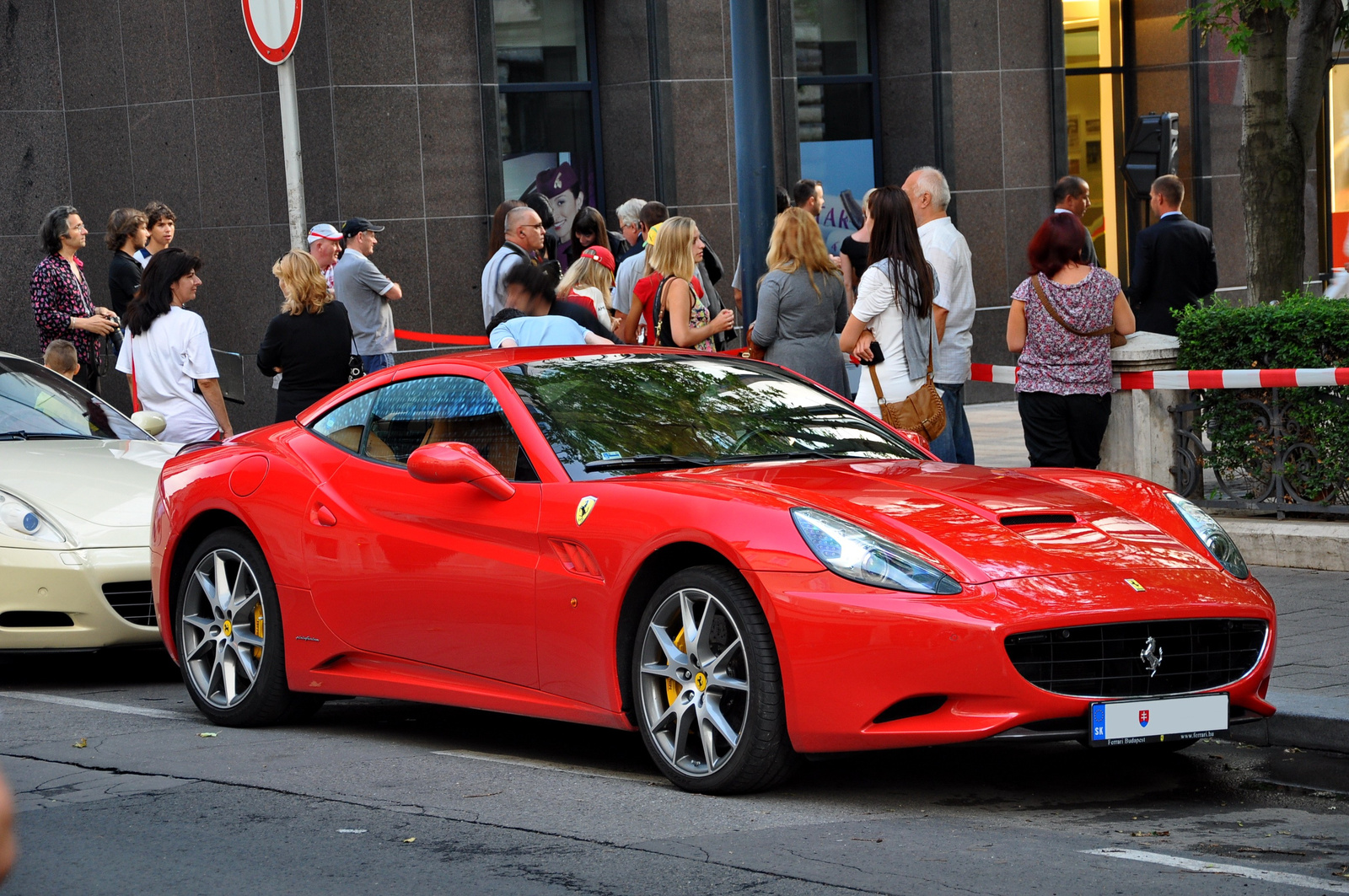 Ferrari California 121