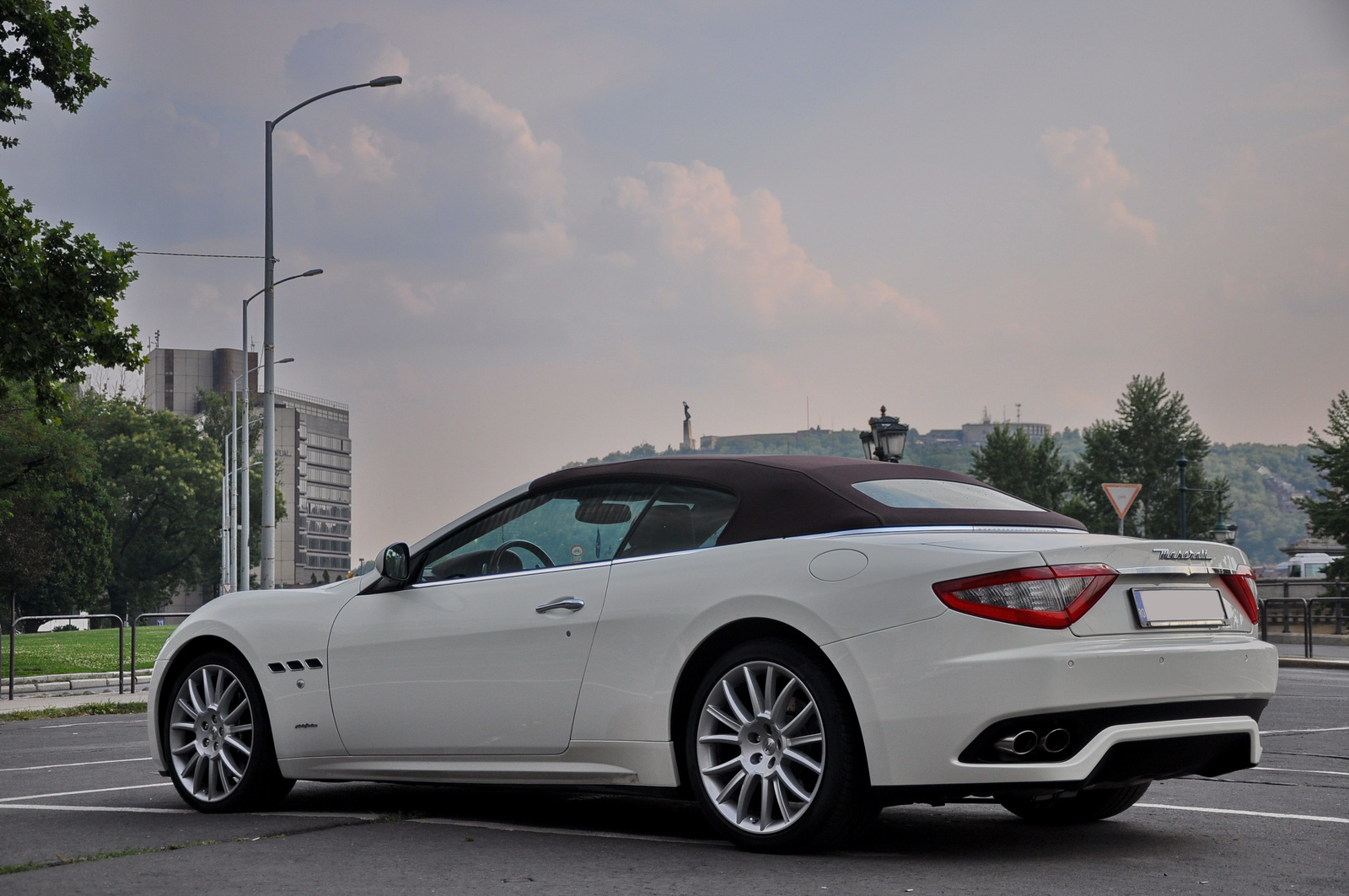 Maserati GranCabrio 030