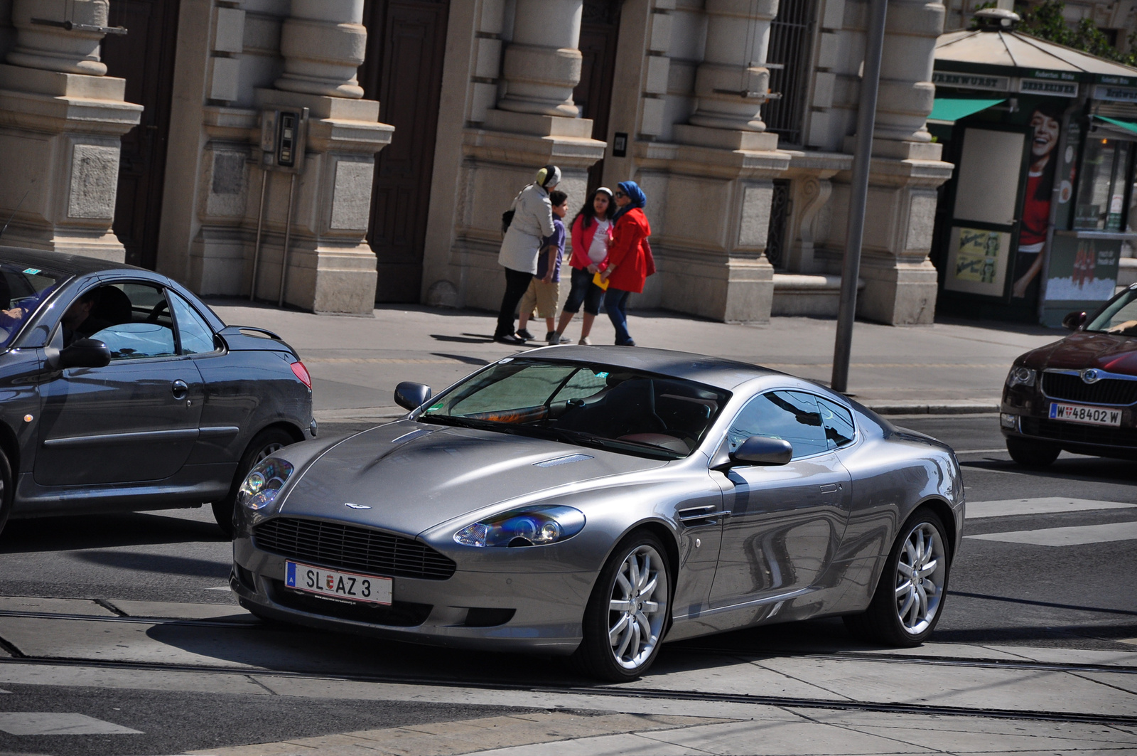 Aston Martin DB9