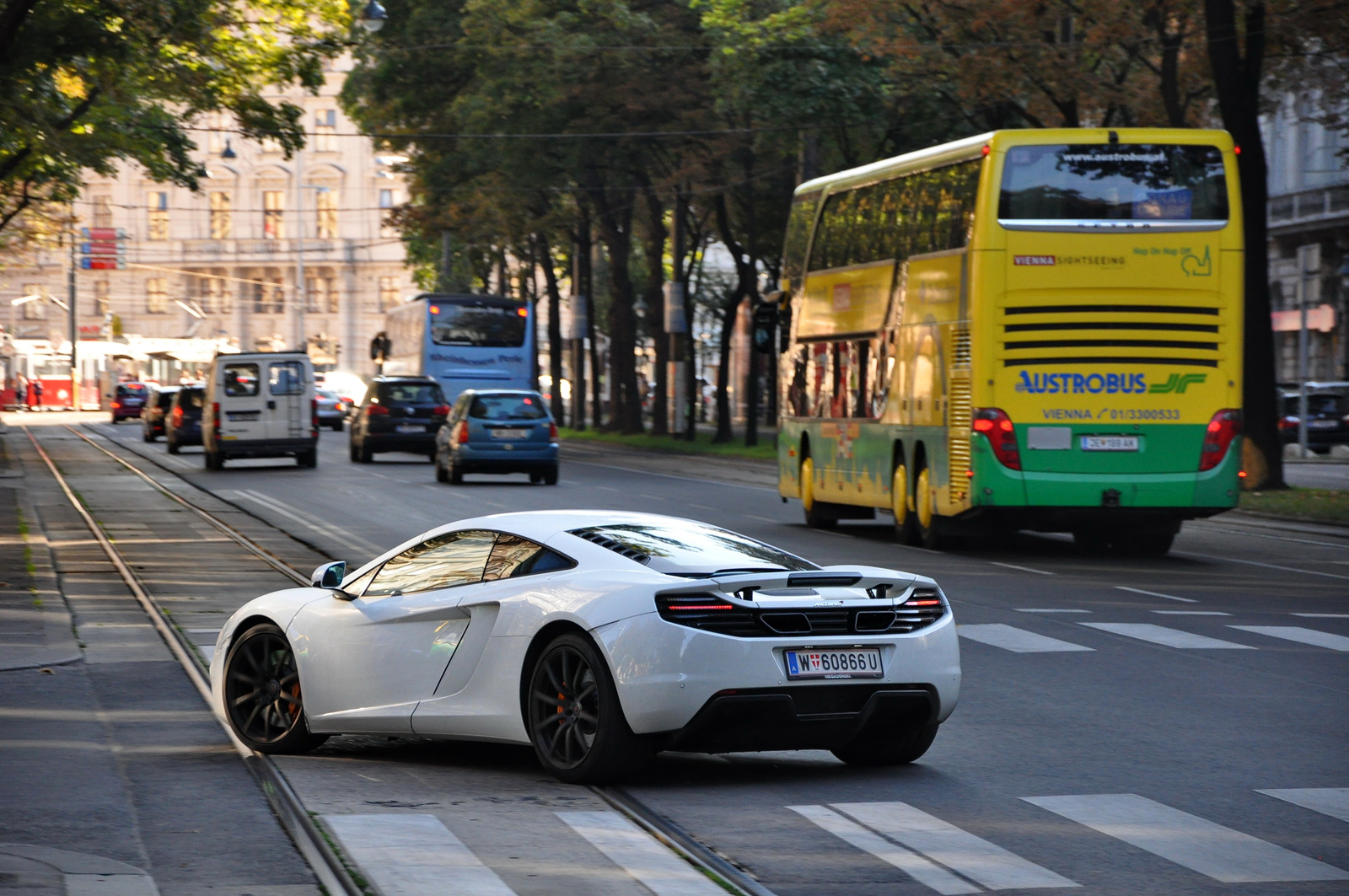 McLaren MP4-12C