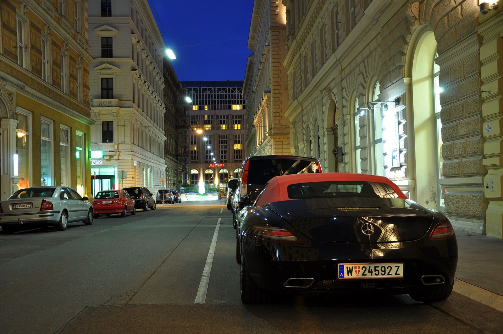 Mercedes SLS AMG Roadster