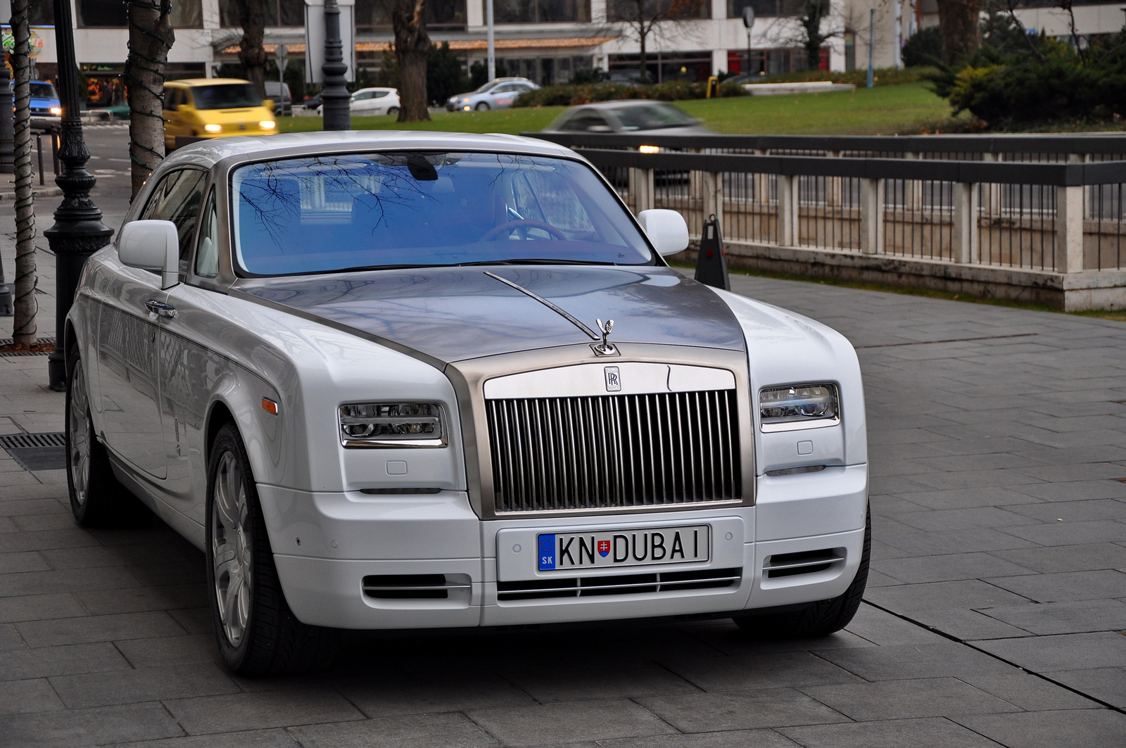 Rolls-Royce Phantom Coupe 023