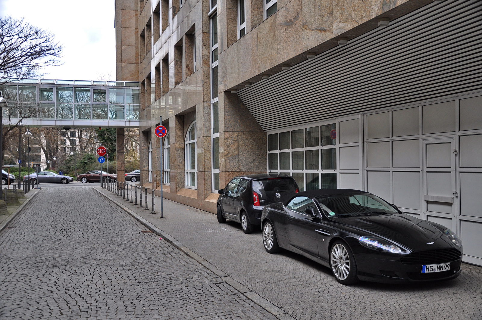 Aston Martin DB9 Volante - Quattroporte - Continental GTC