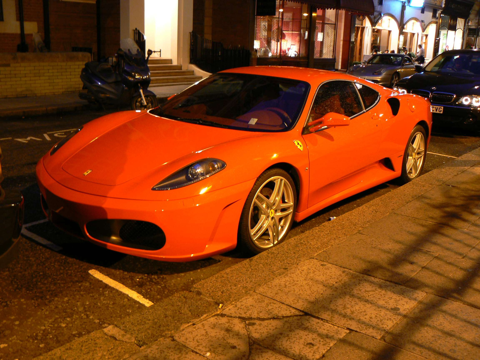 (7) Ferrari F430