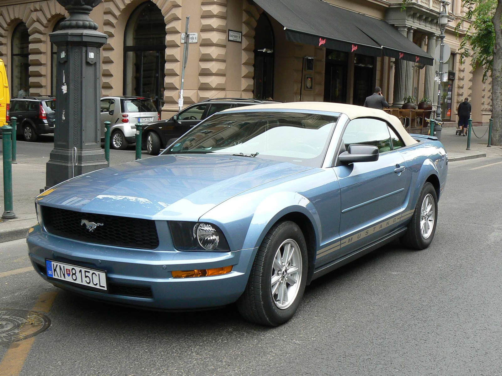 Ford Mustang Convertible 008