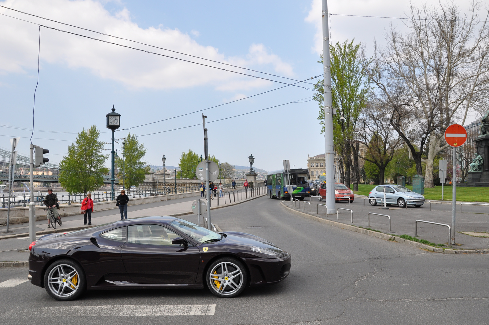 Ferrari F430 165