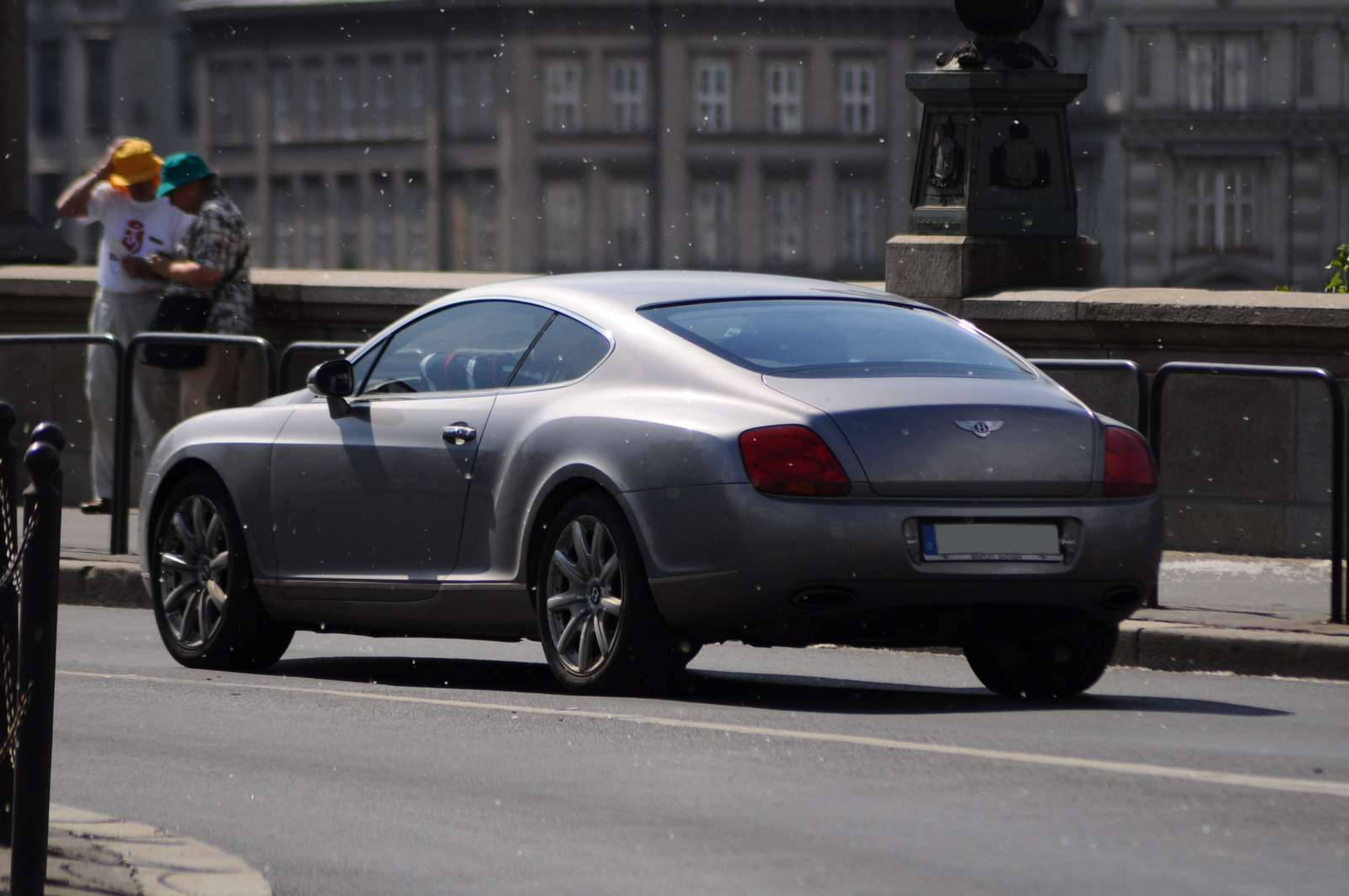 Bentley Continental GT 232