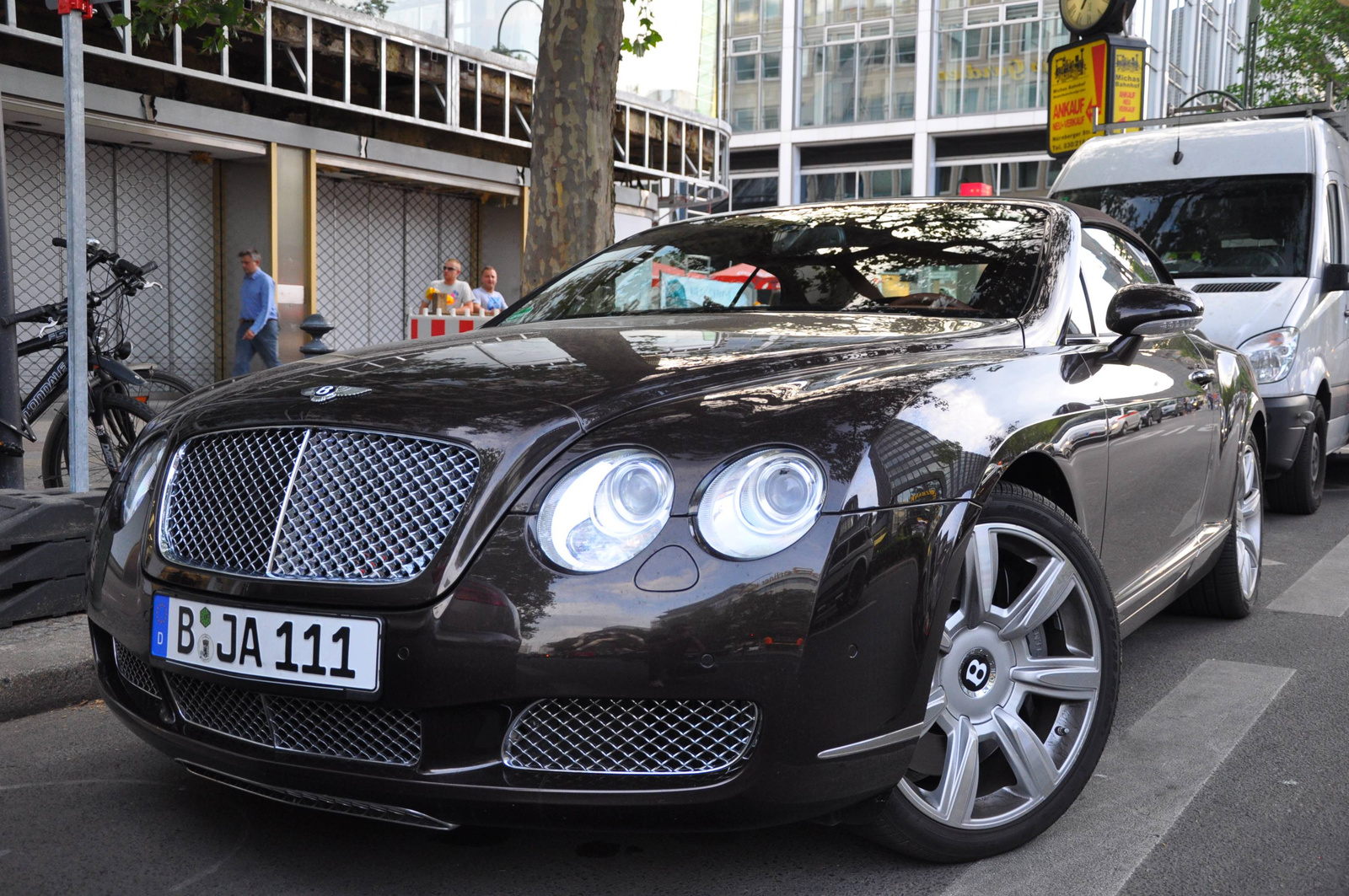 Bentley Continental GTC