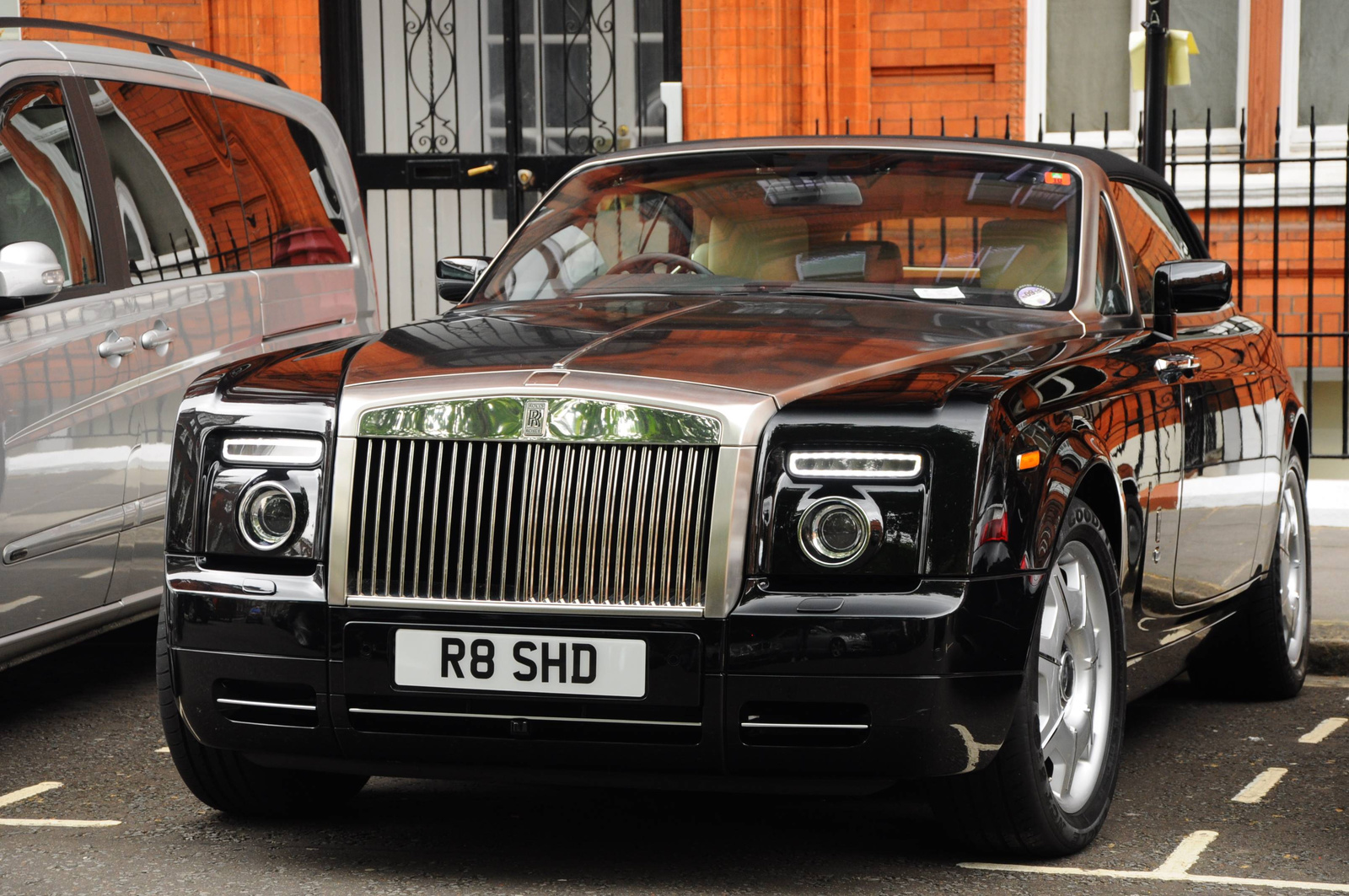 Rolls-Royce Drophead Coupe