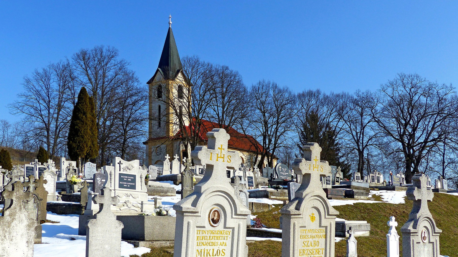 Mihálygergei temető