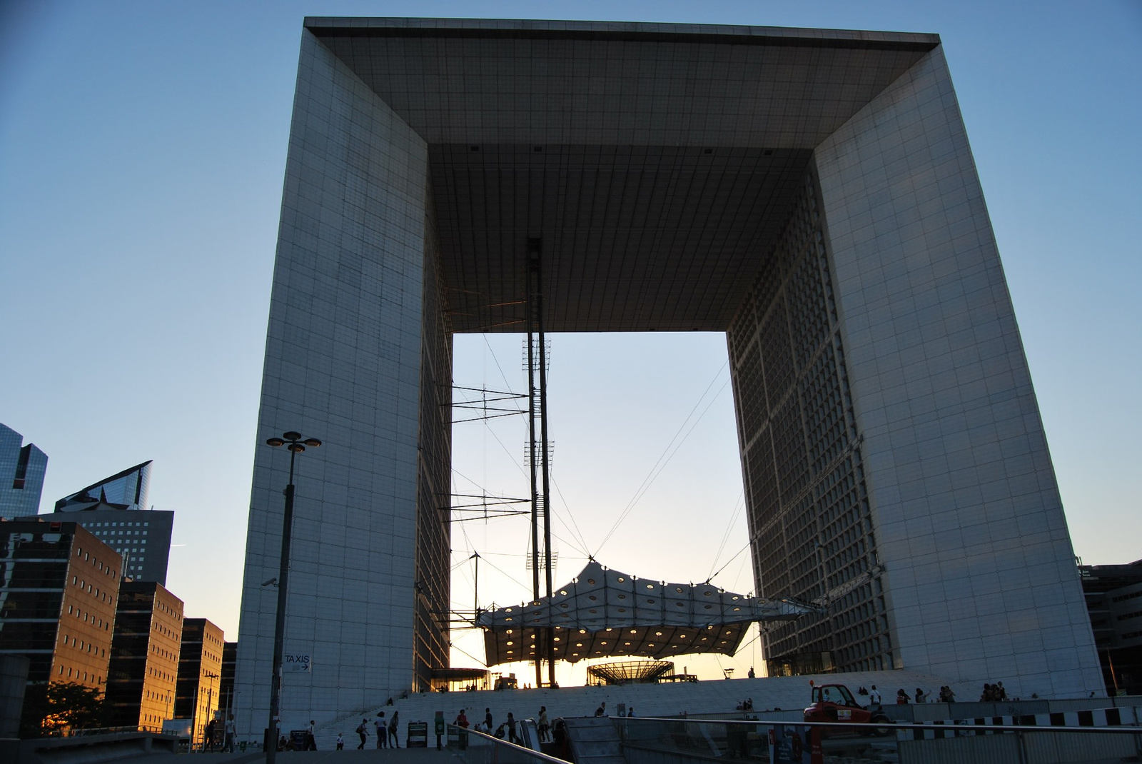 la defense (9)   paris párizs