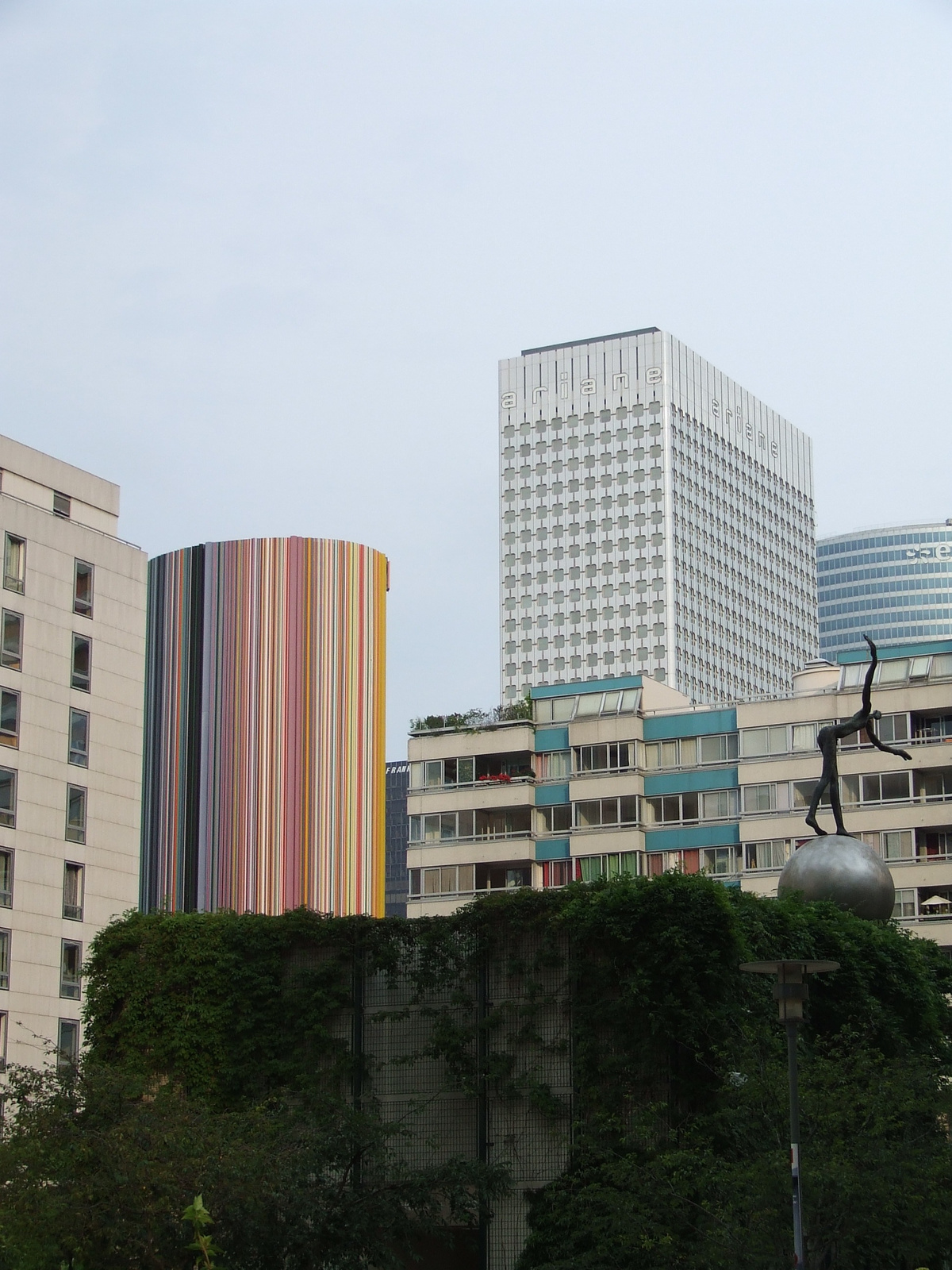 8. nap Défense