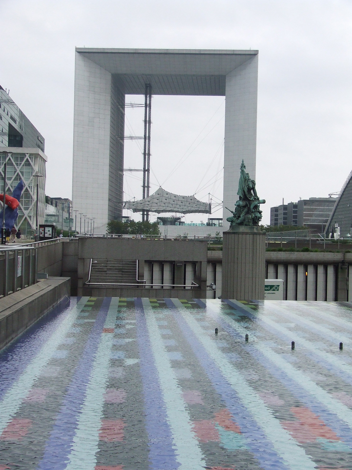 8. nap Défense