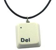 keyboard-necklace