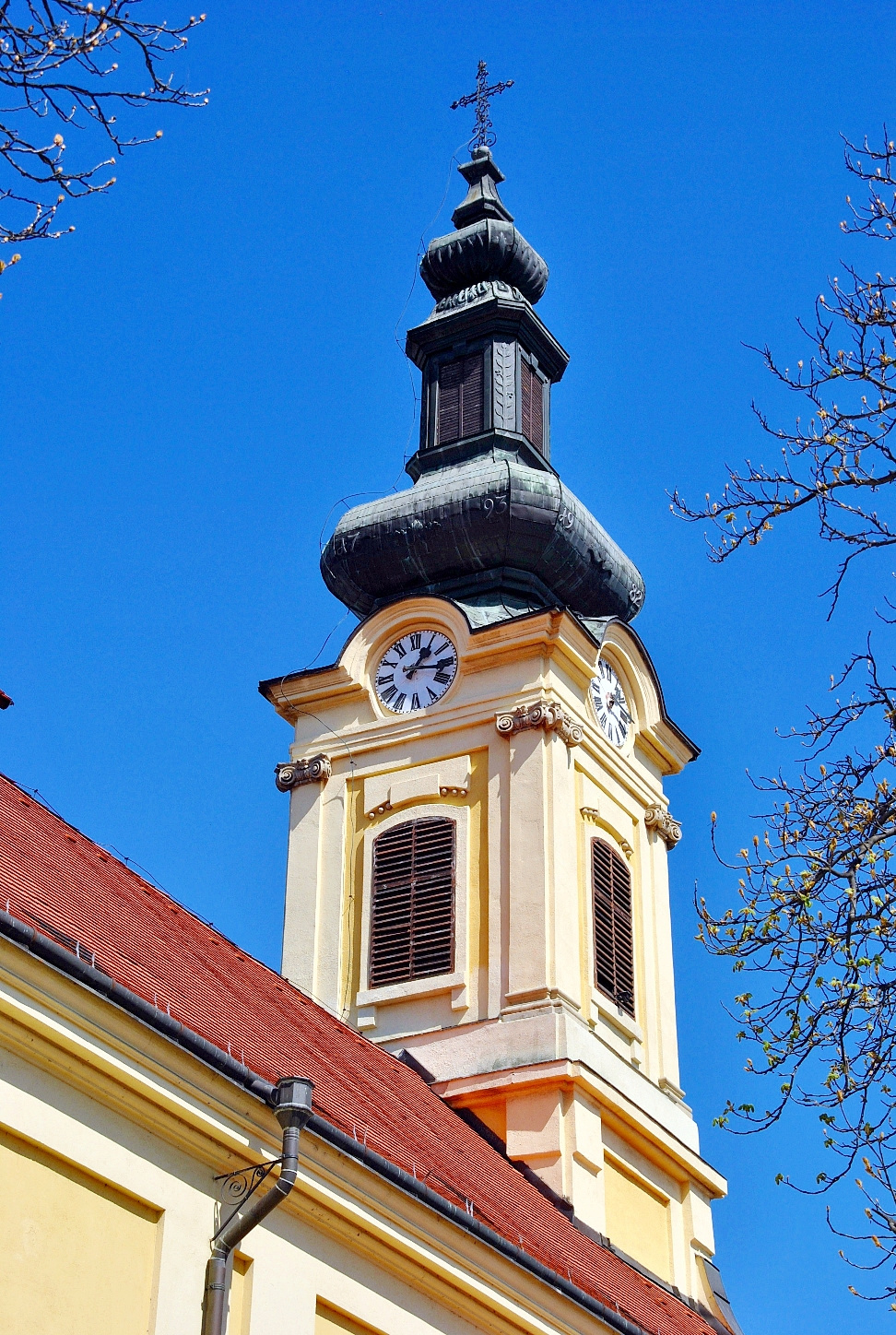 Negyed kettő