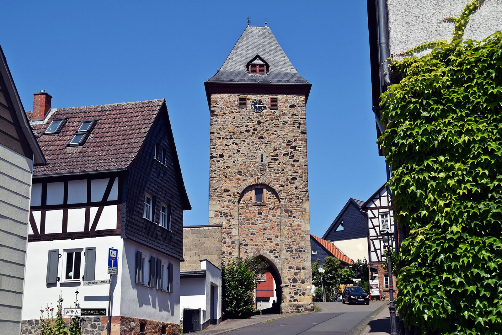 Staufenberg városkapuja...
