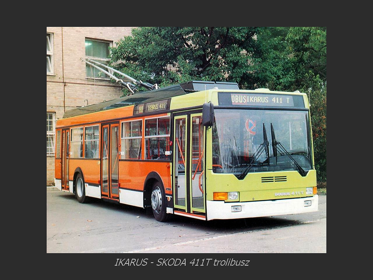 Magyar Busz, Ikarus 411T Skoda-troli