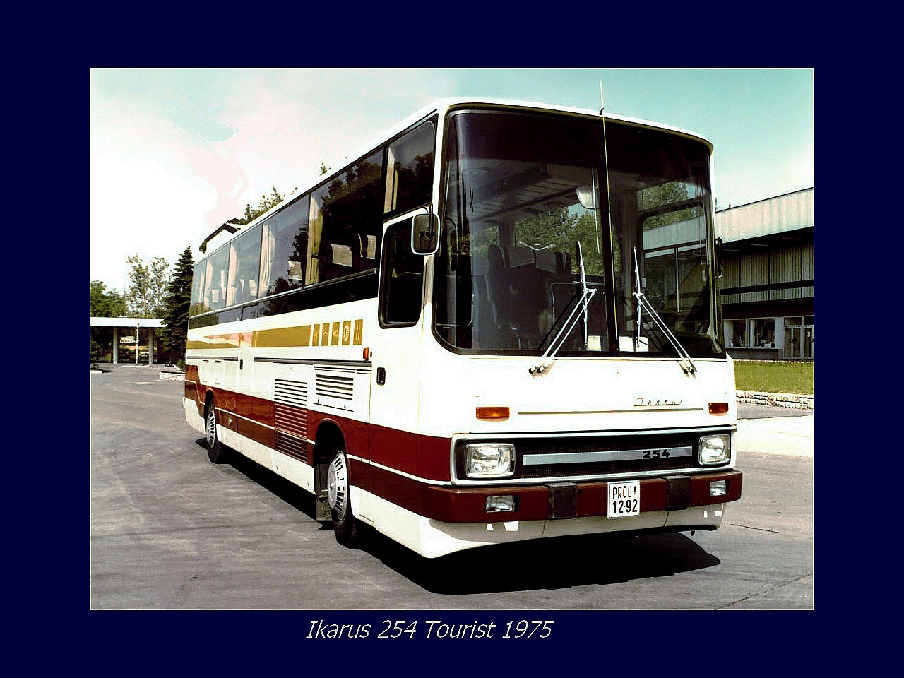 Magyar Busz, Ikarus 254 Tourist 1975
