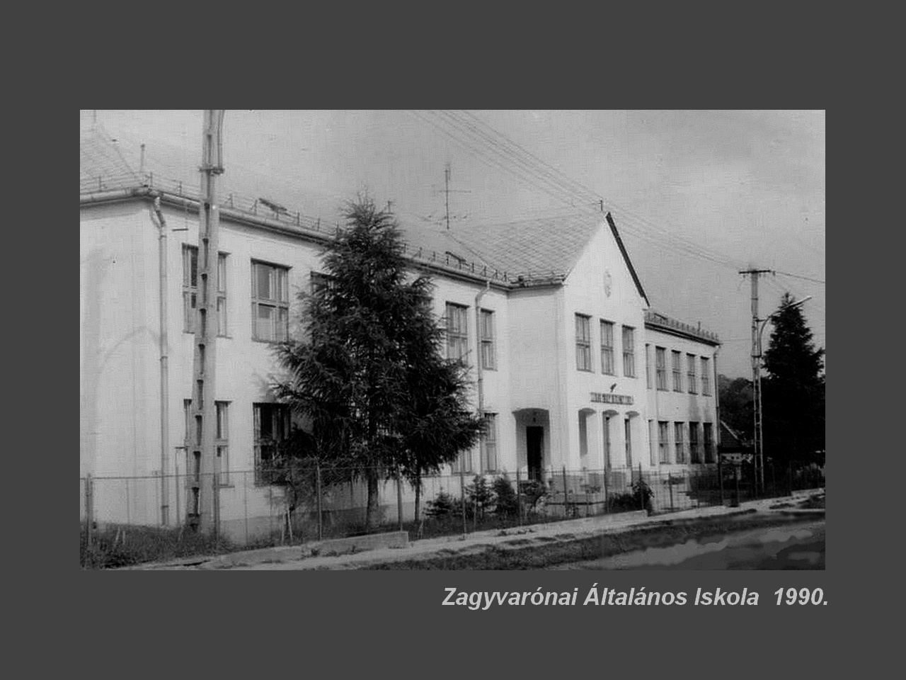 Salgótarjáni képek, Zagyvarónai iskola 1990.