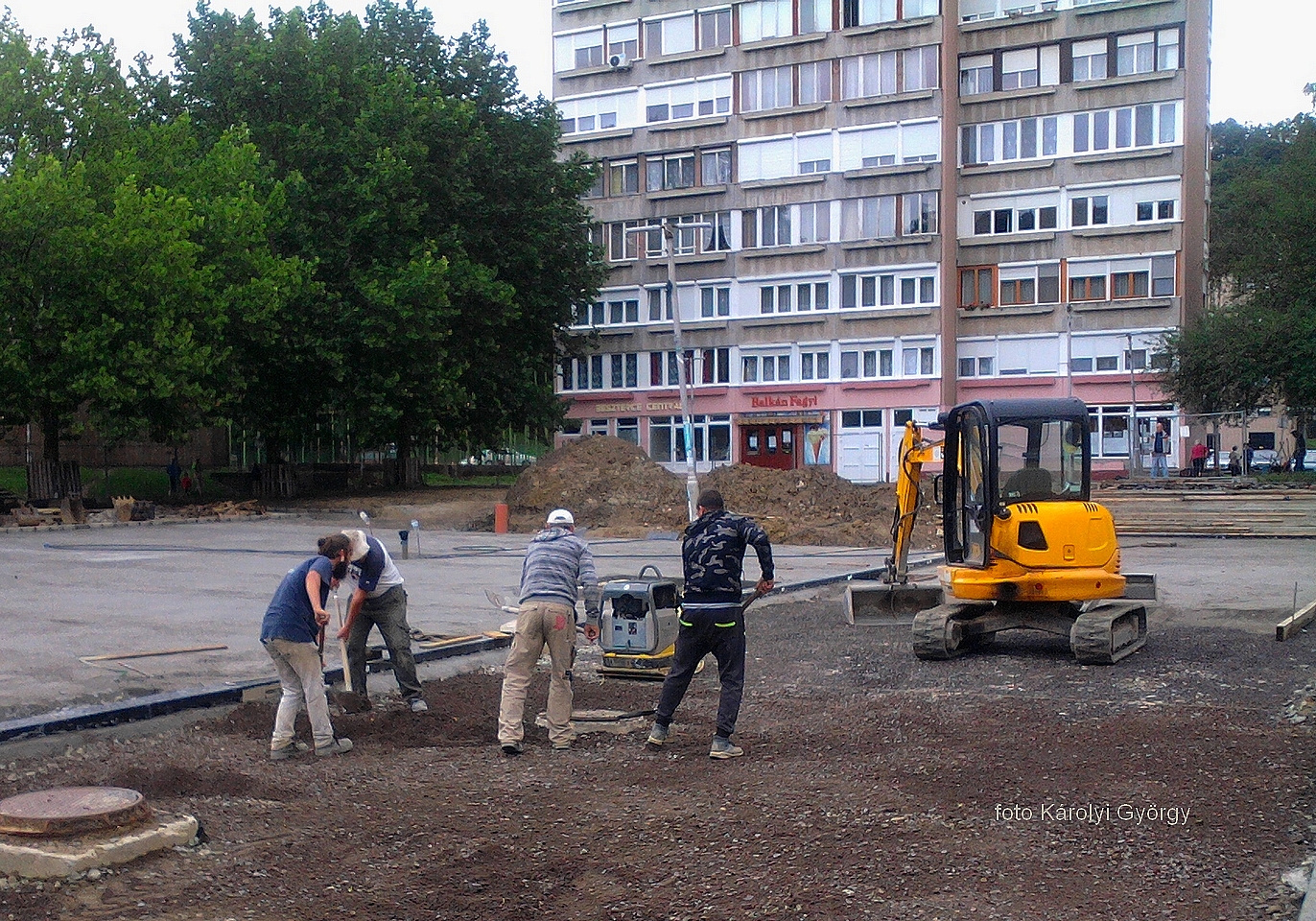 Besztercei képek, teret alapozók