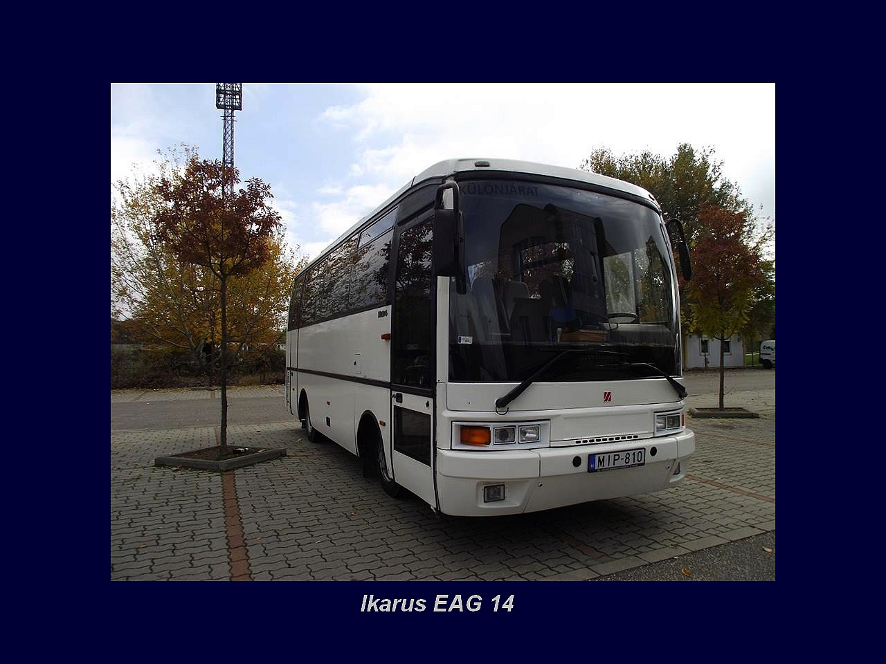 Magyar Busz, Ikarus EAG 14