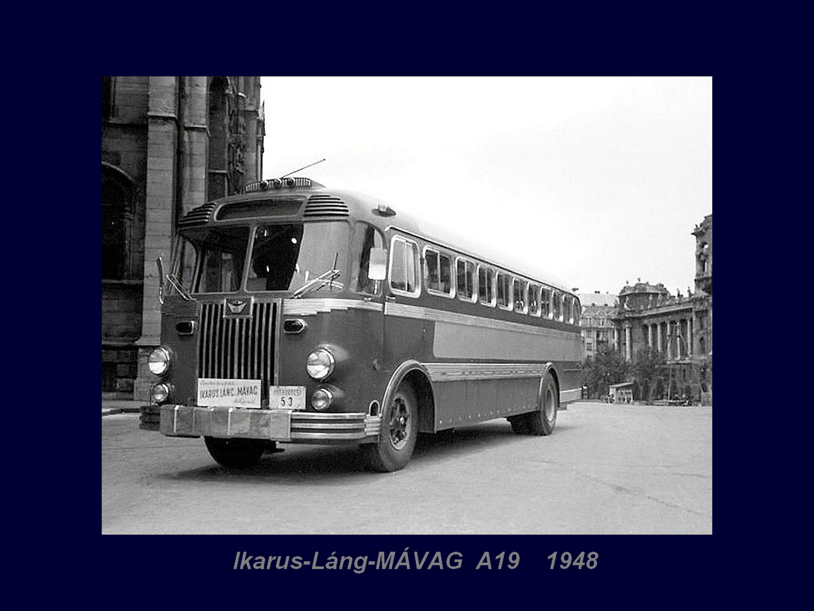 Magyar Busz, Ikarus-Láng-MÁVAG A19 1948