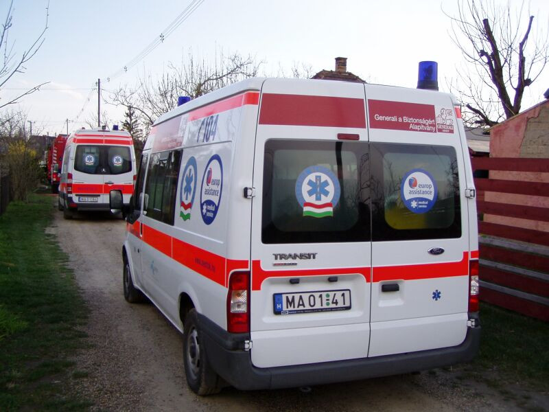 Mentő-győr-080319 (7)