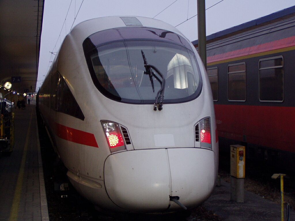 ÖBB-bécs-071229 (13)