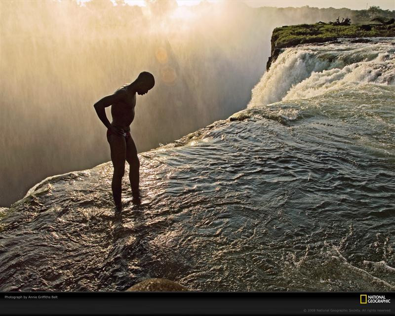 swimming-hole-victoria-falls-1119340-xl (Medium)