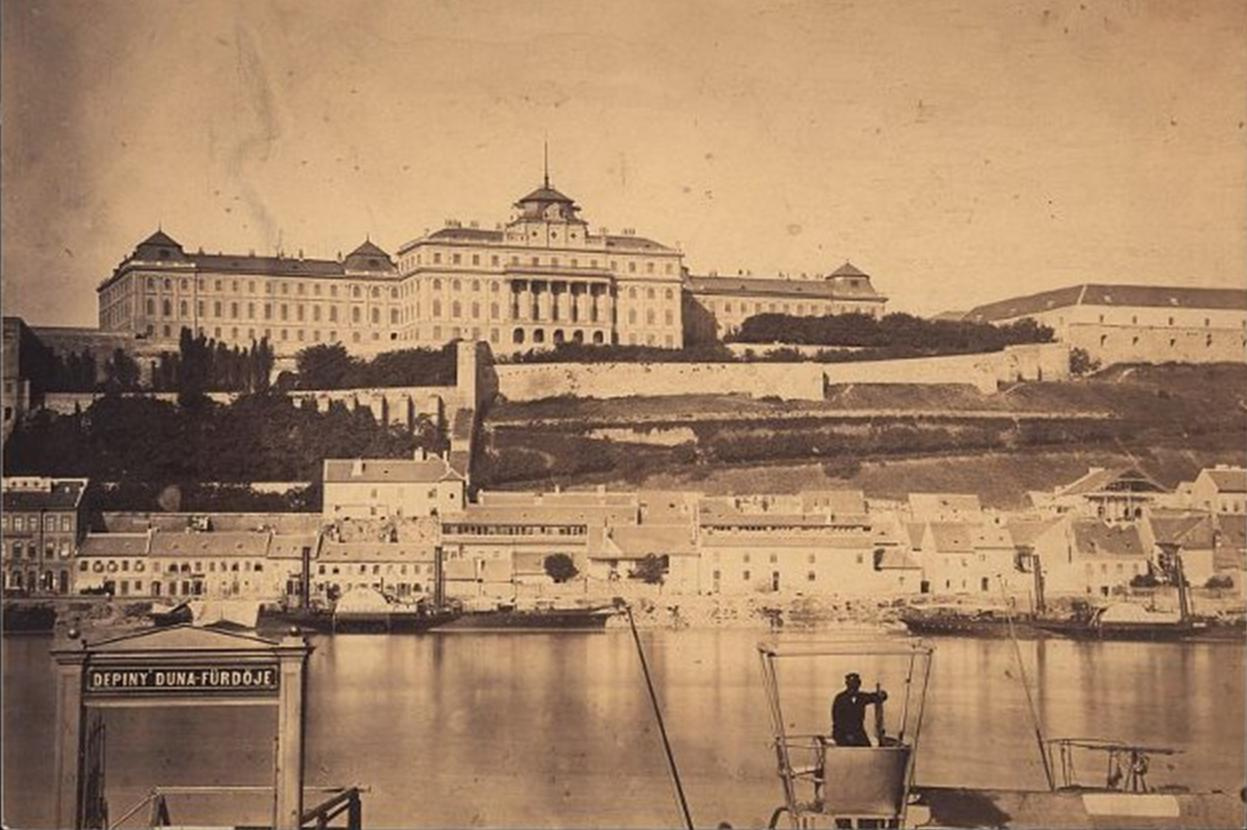 Budapest Budai Várpalota 1842 (Mai formáját 1905-ben nyerte el)