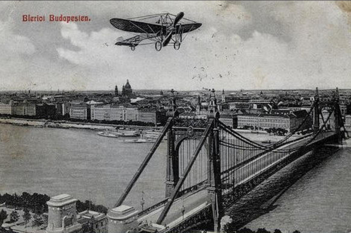 Budapest Erzsébet-híd Blériot repülőgépével 1909