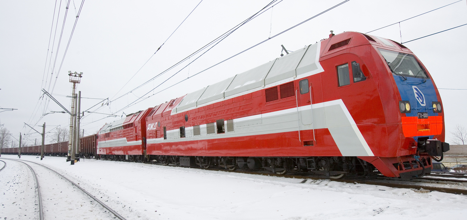 Orosz GT1-001 gázturbinás mozdony (100 km/h, 11300 LE)